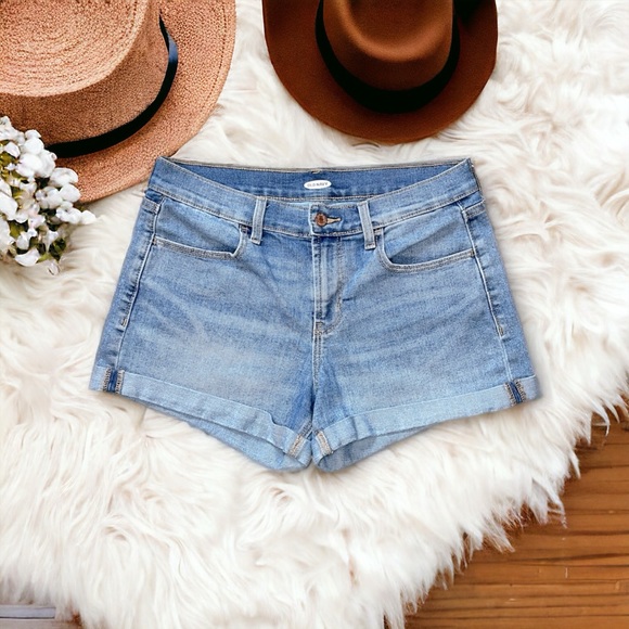 Old Navy Light Wash Midi Shorts - Picture 1 of 4